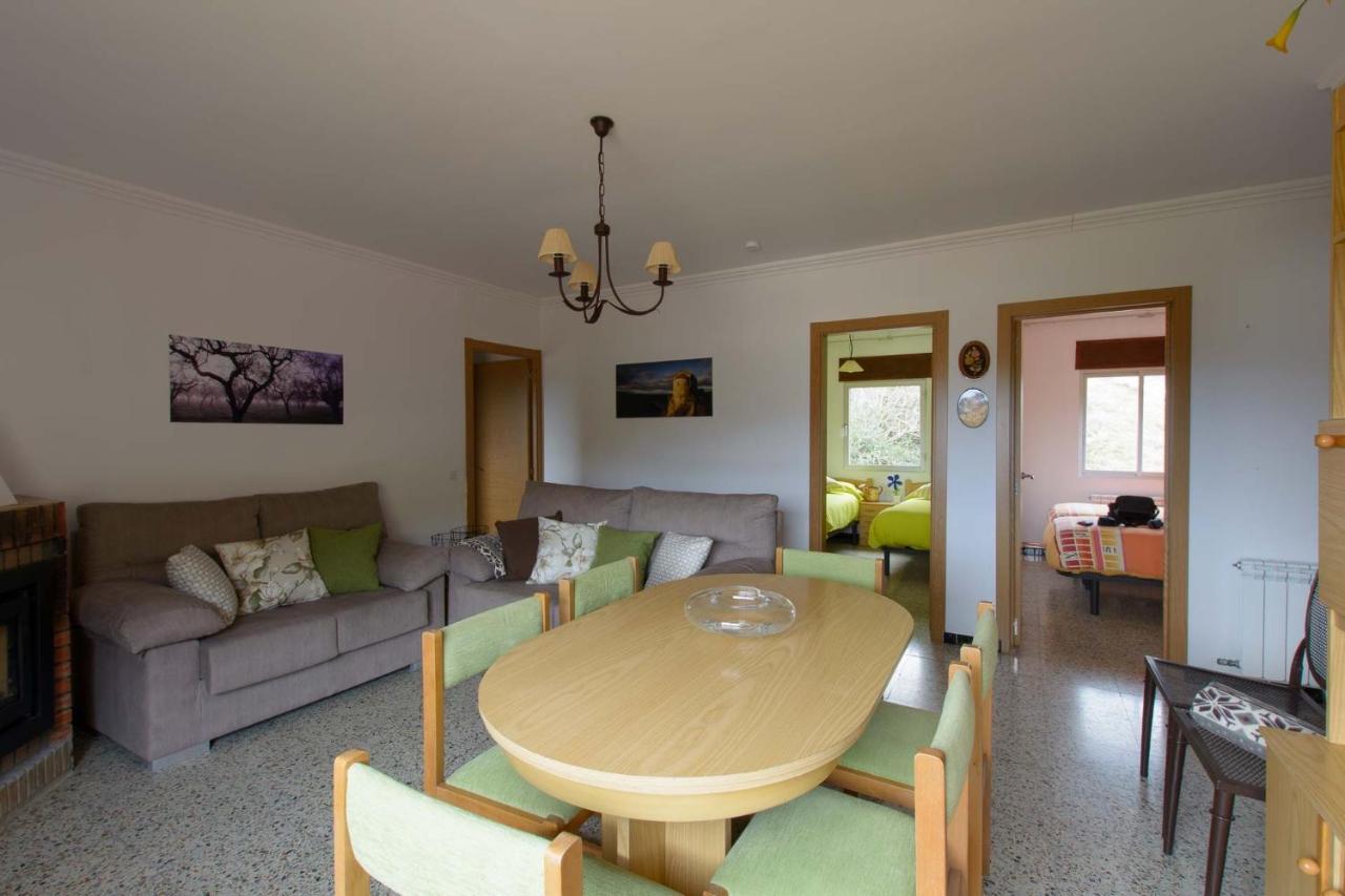 Apartaments La Pertusa 2O Corca  Экстерьер фото